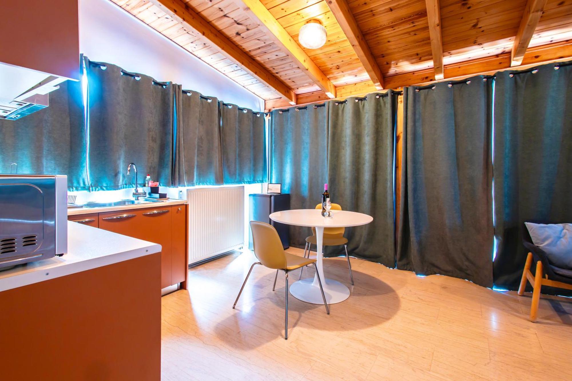 Lis153 By Smart Cozy Suites - Top Floors With Amazing City View - Available 24Hr Aten Exteriör bild